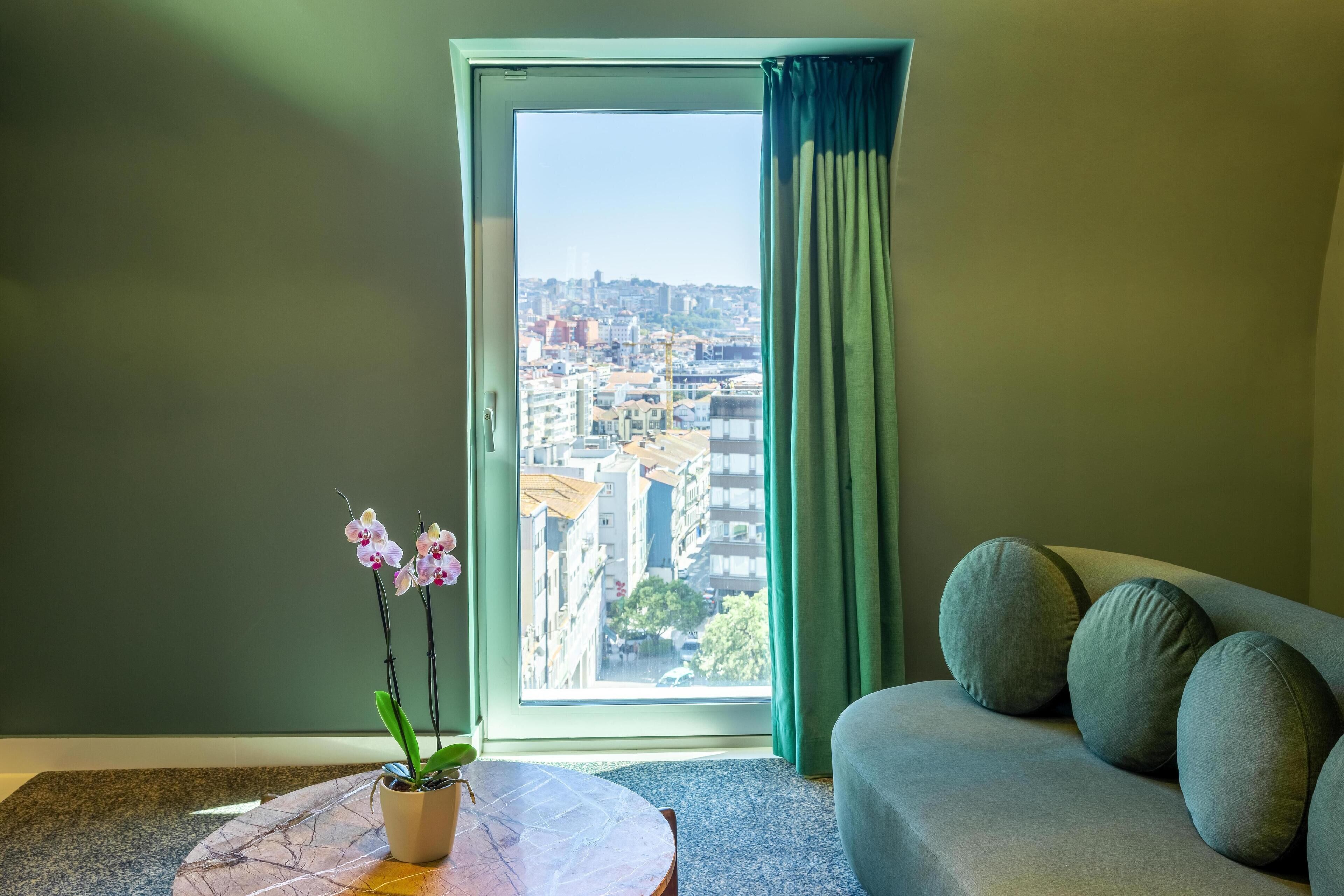 Foto - Cenica Porto Hotel, Curio Collection By Hilton