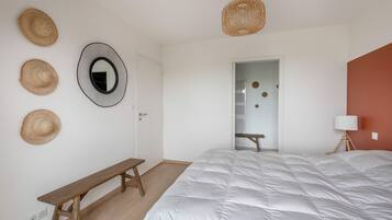 4 bedrooms, free WiFi