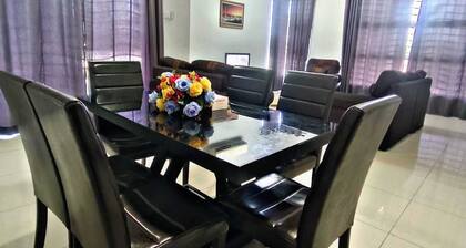 KLIA AIRPORT HOMESTAY 9