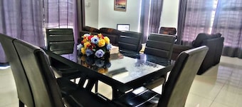 KLIA AIRPORT HOMESTAY 9