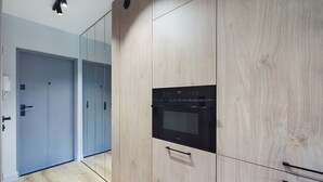 Studio, balkon | Privékeuken