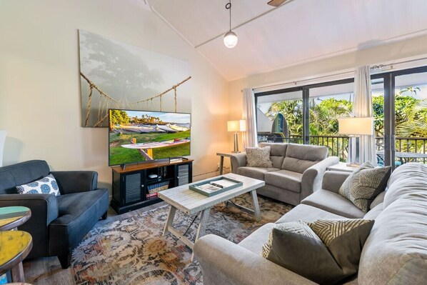 Älytelevisio, DVD-soitin, kirjoja