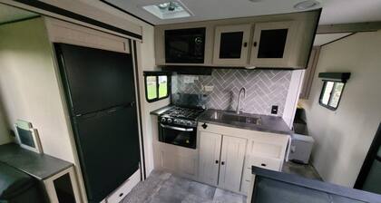 2025 NFL Draft - Comfy Camper Rental on Campground- 15 mins from Lambeau