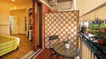 Comfort Double or Twin Room, Private Bathroom | Terrace/patio