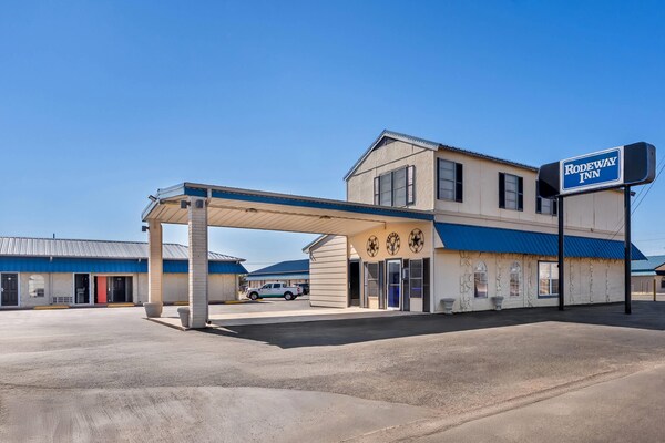 Rodeway Inn Llano - Llano, TX
