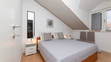 Lägenhet (Standard Two Bedroom Apartment with T) | Barnsängar