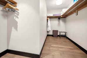 Interior - One Snowmass Residence Club 504 (Snowmass)