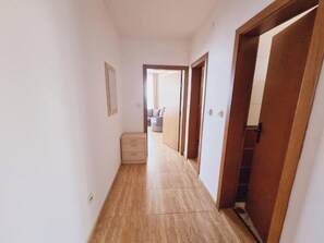 Apartment, 3 Bedrooms | 1 bedroom, desk, free WiFi