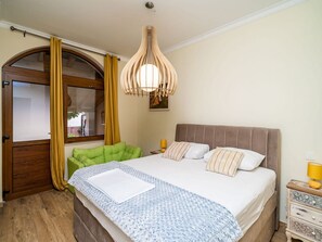 Apartment (One Bedroom Apartment with Terrace an) | 1 bedroom, cribs/infant beds, free WiFi - Apartment Fortuno (Zupa dubrovacka)