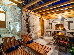 Apartment (One Bedroom Apartment with Terrace an) | Terrace/patio