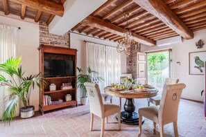 3 bedrooms