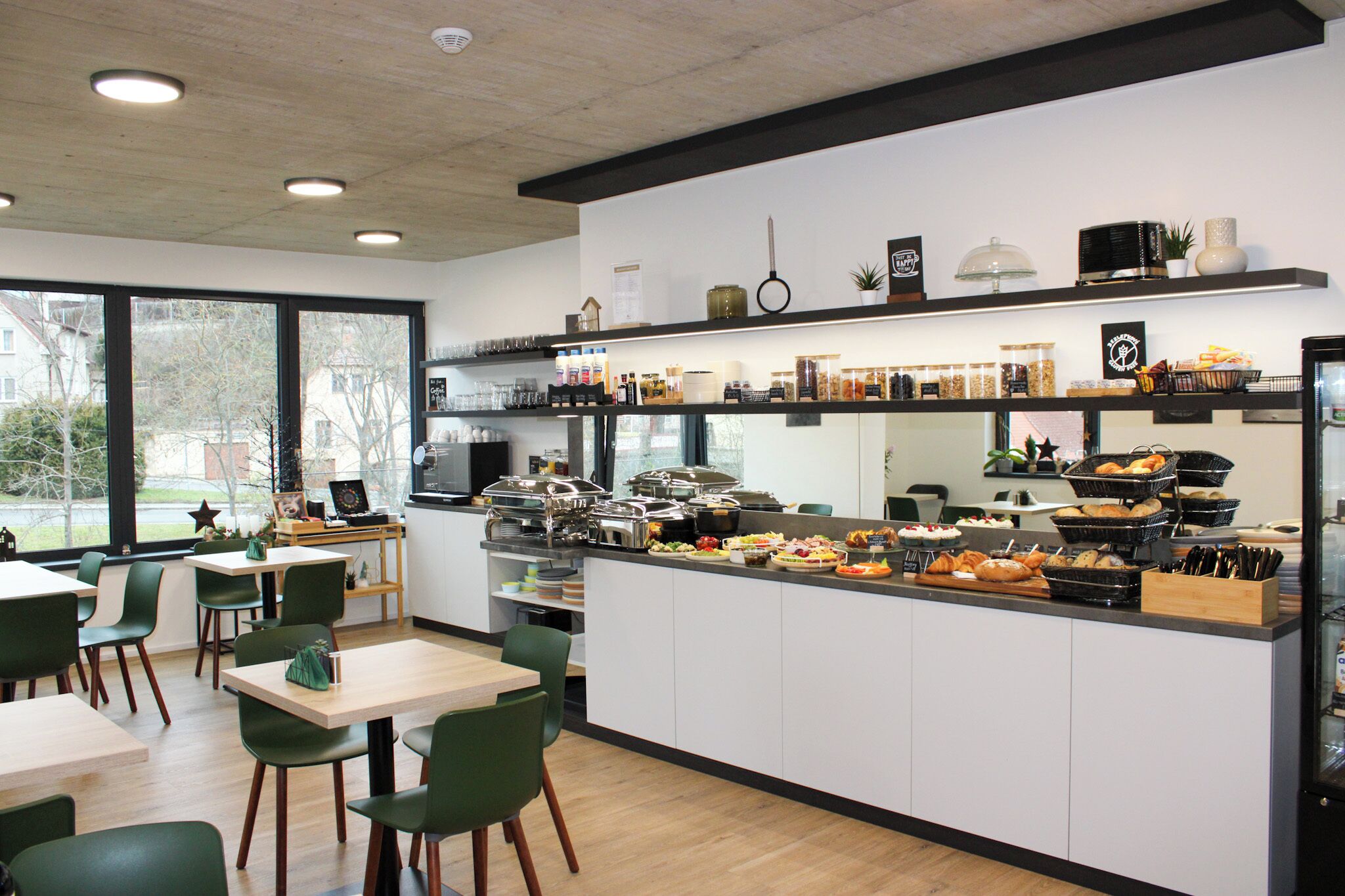 매일 뷔페 아침 식사(1인당 CZK 350)