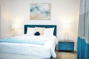 4 chambres, fer et planche à repasser, Wi-Fi, draps fournis