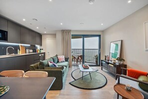 Comfort Apartment, 2 Bedrooms, Balcony, Canal View | Living area | Smart TV - Riverstone Heights (London)