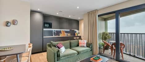 舒適公寓, 2 間臥室, 陽台, 運河景觀 | 房內用餐區