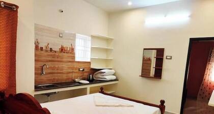 Charming 2-bedroom apartment with AC and WiFi in superb Tiruvannamalai