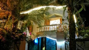 Front of property - Villa With Pool BBQ Grill Garden Beduintent Sunbeds Jacuzzi (Dahab)