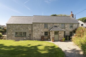 Exterior - Fairings -  a house that sleeps 8 guests  in 4 bedrooms (St Ives)