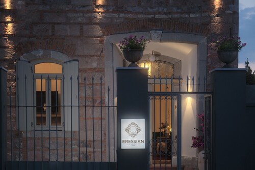 Magnificent 1850s Heritage Villa 