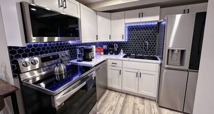 Extra large 1 Bedroom apartment!