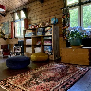 House - Vintage Tin Tabernacle - Perfect for Cosy Getaways (Ventnor)