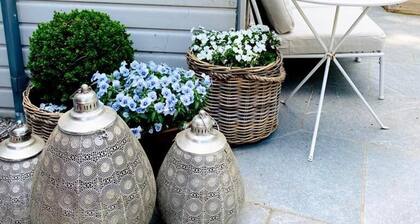 Vintage Tin Tabernacle - Perfect for Cosy Getaways