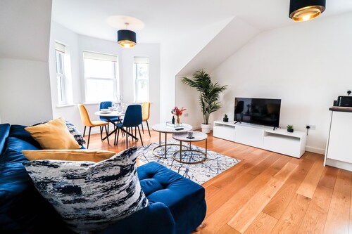 2 Bed City Centre-Parking-Offer