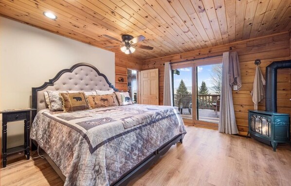 5 chambres, lit de bébé portatif, accès au Wi-Fi (inclus)