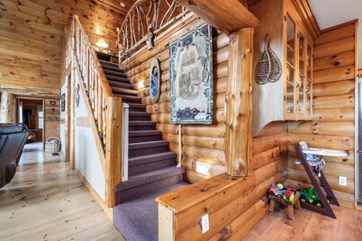 Tower Hill Lodge- Mtn View w/ Hot Tub
