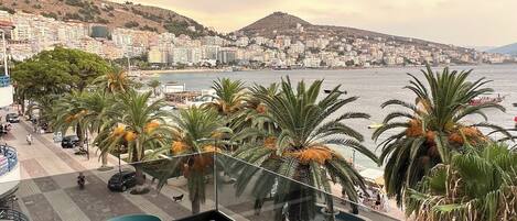 Chambre Double ou avec lits jumeaux, vue mer | Coin séjour