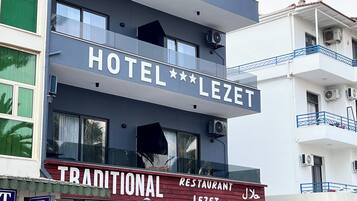 Facciata della struttura