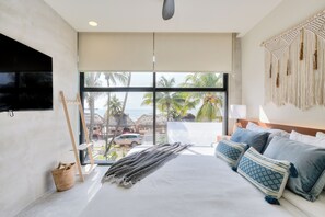 4 chambres, fer et planche à repasser, Wi-Fi, draps fournis
