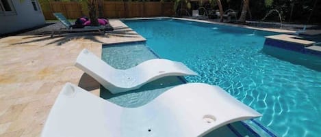 Piscine extérieure