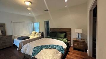 Comfort Double or Twin Room | Free WiFi