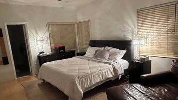 Classic Room, Pool View | Free WiFi