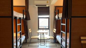 Shared Dormitory, Men only, Non Smoking | Free WiFi, bed sheets