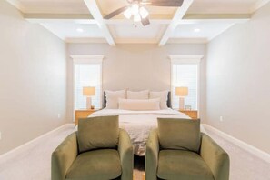 4 chambres, fer et planche à repasser, lit parapluie, Wi-Fi gratuit