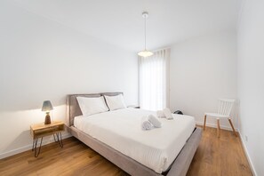 3 makuuhuonetta, silitysrauta/-lauta, internet, vuodevaatteet