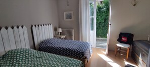 3 makuuhuonetta, silitysrauta/-lauta, Wi-Fi