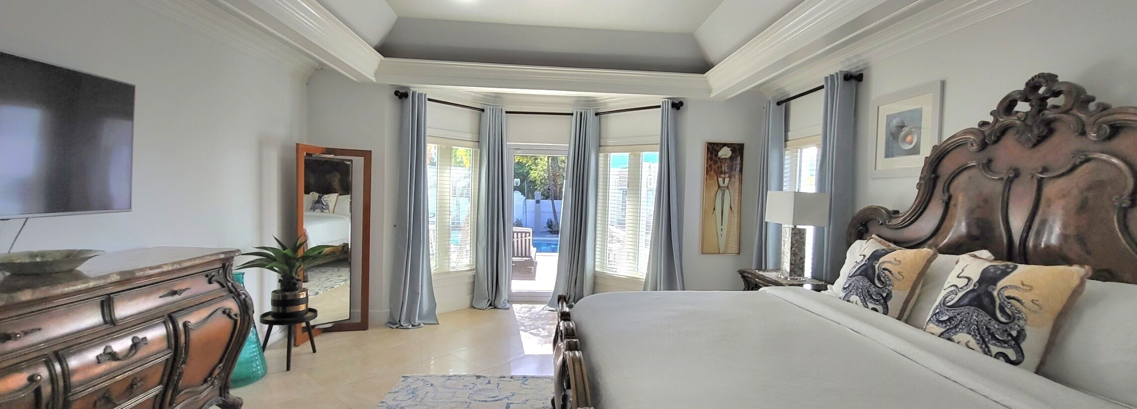 5 bedrooms, in-room safe, iron/ironing board, travel cot