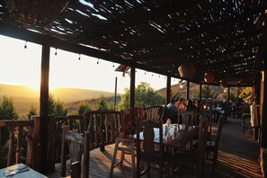 Restaurant - La Estancia Santa Rosa Hotel Boutique (Santa Rosa)