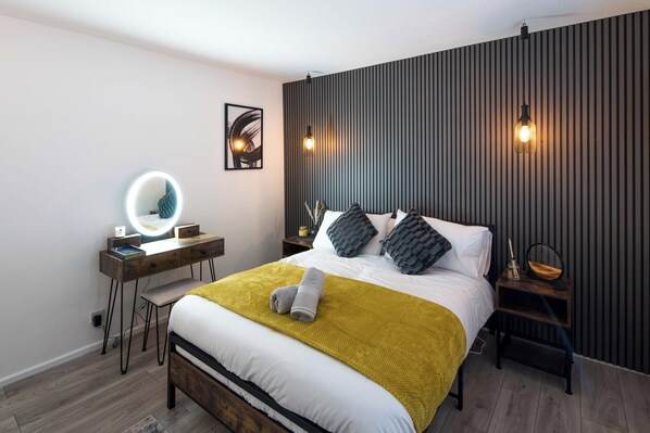 Apartment | 1 bedroom, desk, iron/ironing board, free WiFi - London Cozy Apartment (London)