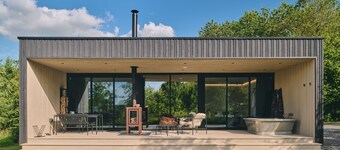 Whispering Leaves - Luxury Cottages