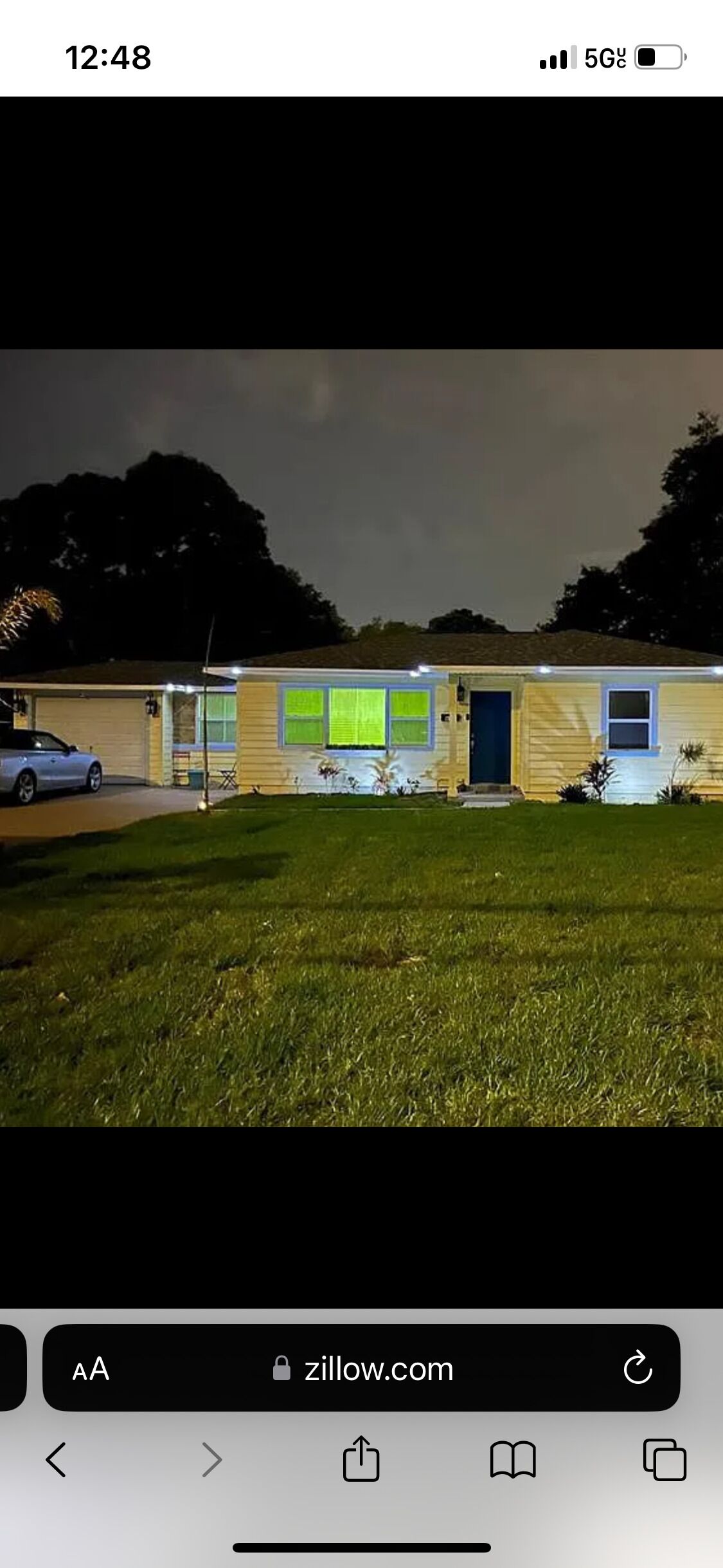 Minutes from St. Petersburg beaches  a cozy 3-bedroom house with 3 bathrooms. 