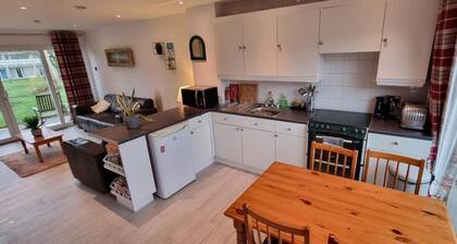 Cozy Coastal Cottage in Newquay