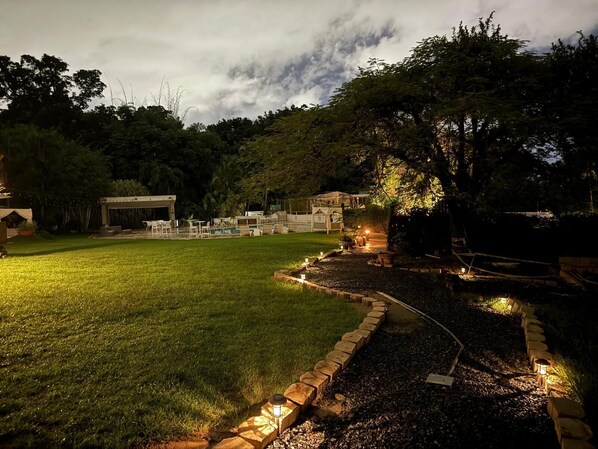 Property grounds - The ONLY glamping site in the New Millennium Forest in San Juan, PR (San Juan)