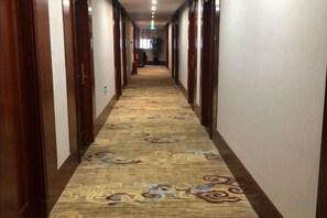 Unclassified image, 5 of 48, button - Wenzhou Jinfeng Business Hotel (Yongjia)