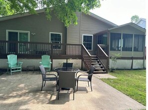 Outdoor dining - 510 Tee Time

 (Ocean Pines)