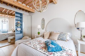 2 camere, ferro/asse da stiro