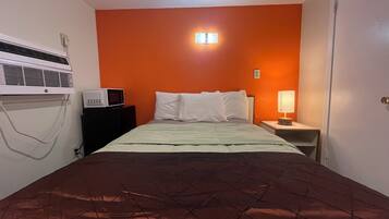 Standard Single Room | Free WiFi, bed sheets